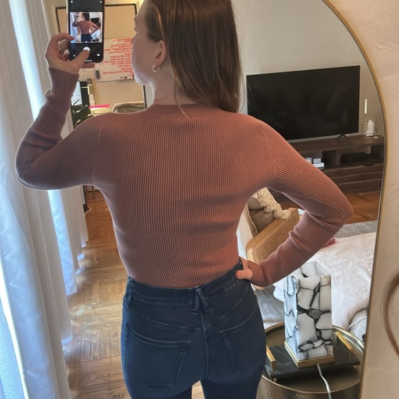 Abercrombie & Fitch Long-Sleeve Ottoman Crew Thong Bodysuit never worn size S - Picture 2 of 5